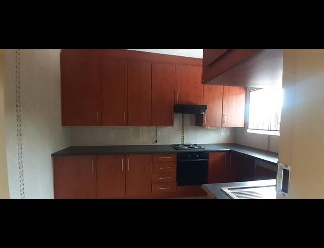 2 BEDROOM PROPERTY TO RENT IN ERASMIA